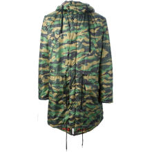 Hooded quilted mens camo parka